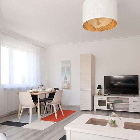 Uroczy Apartament Rzeczna קולובז'ג מראה חיצוני תמונה