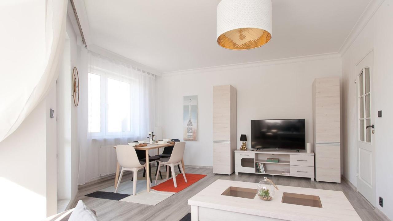 Uroczy Apartament Rzeczna קולובז'ג מראה חיצוני תמונה